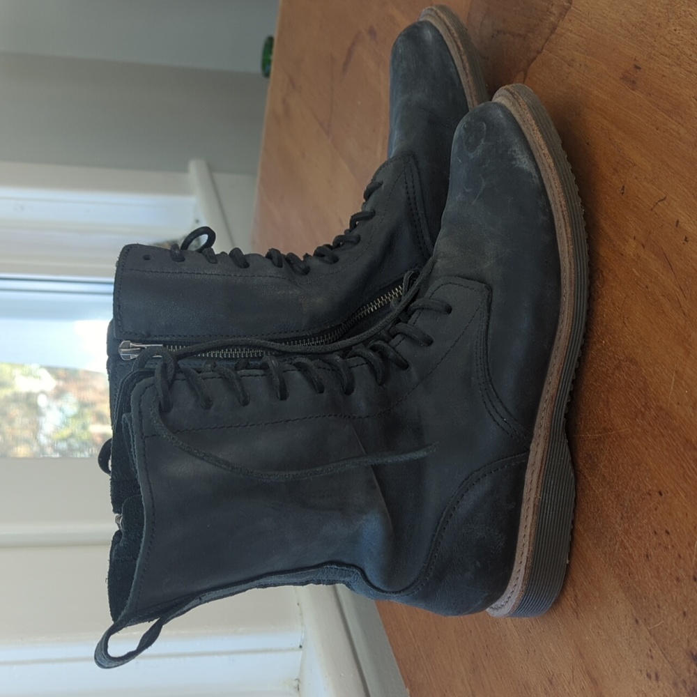 Dr. Martens Carlita boots | W8